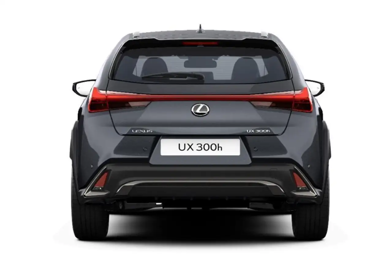 Lexus UX 2026