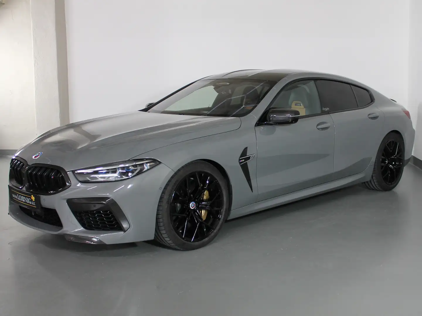 BMW M8 M8 Gran Coupe | Ceramic | B&W | Voll Grau - 1