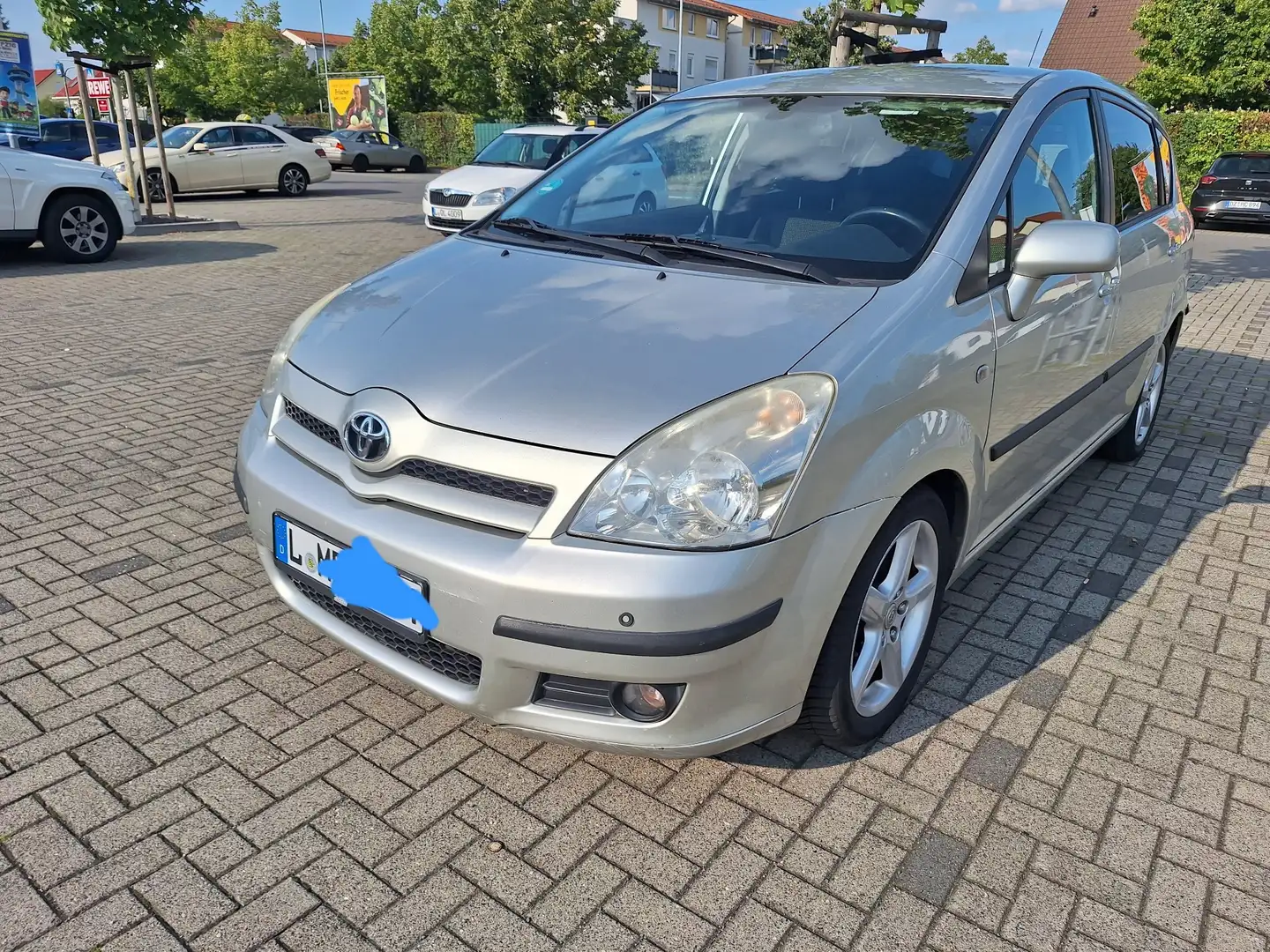 Toyota Corolla Verso 2.2D4D Sport 177 - 2