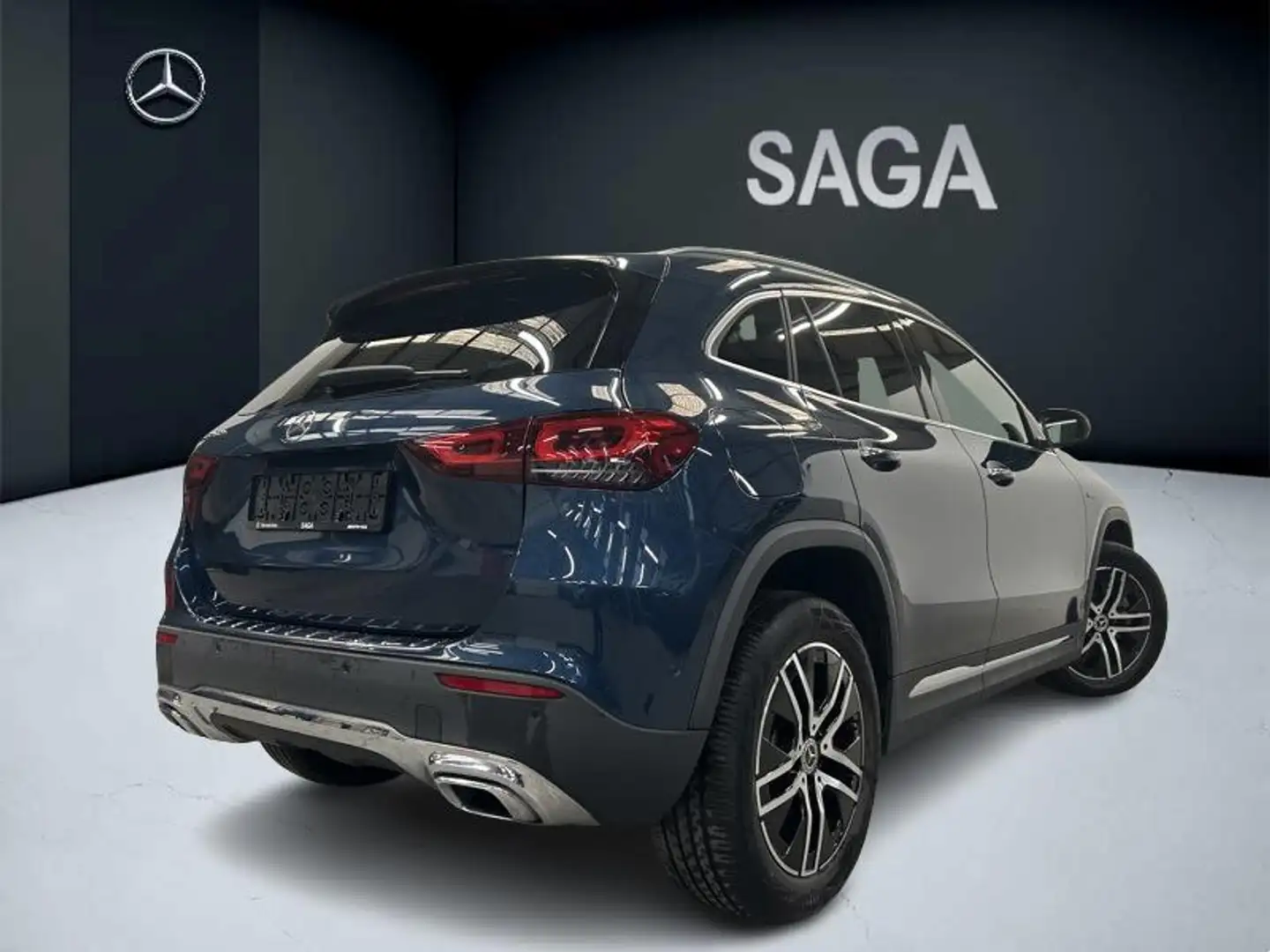 Mercedes-Benz GLA 250 e Luxury Line Toit Pano Attelage Bleu - 2