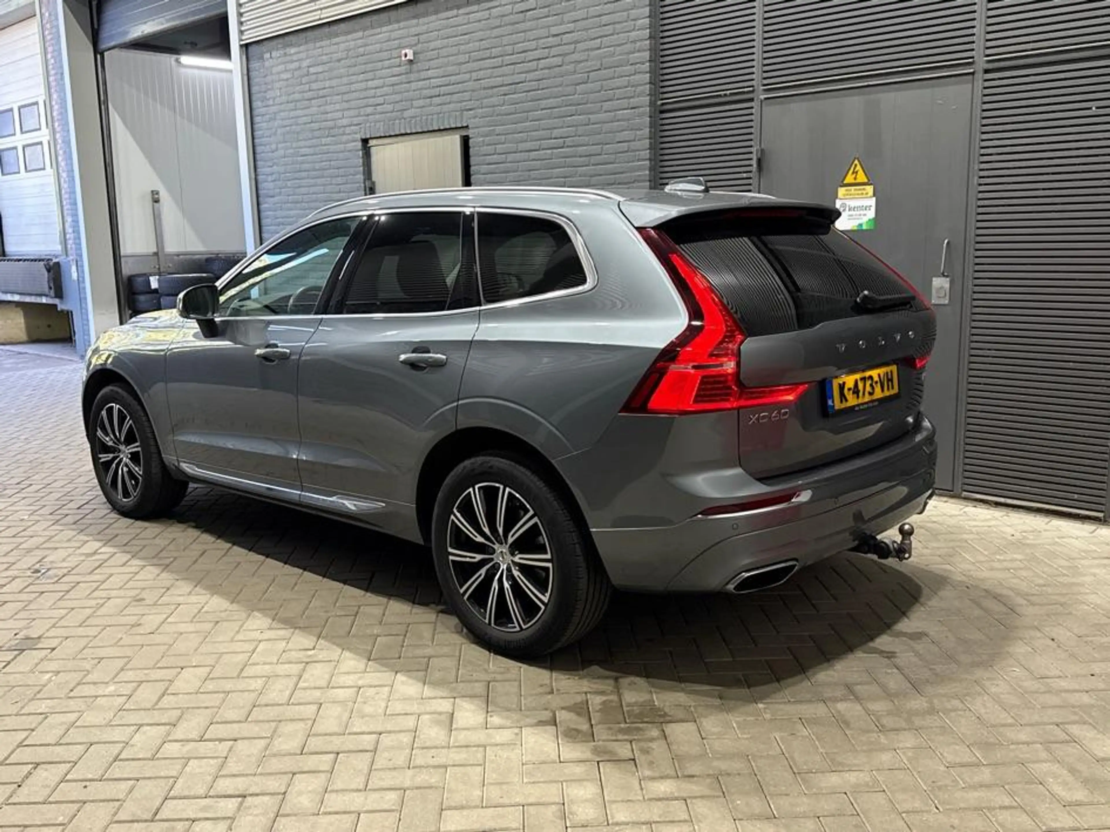 Volvo XC60 2.0 B5 Inscription | ACC | Trekhaak | Pilot Assist — photo 3