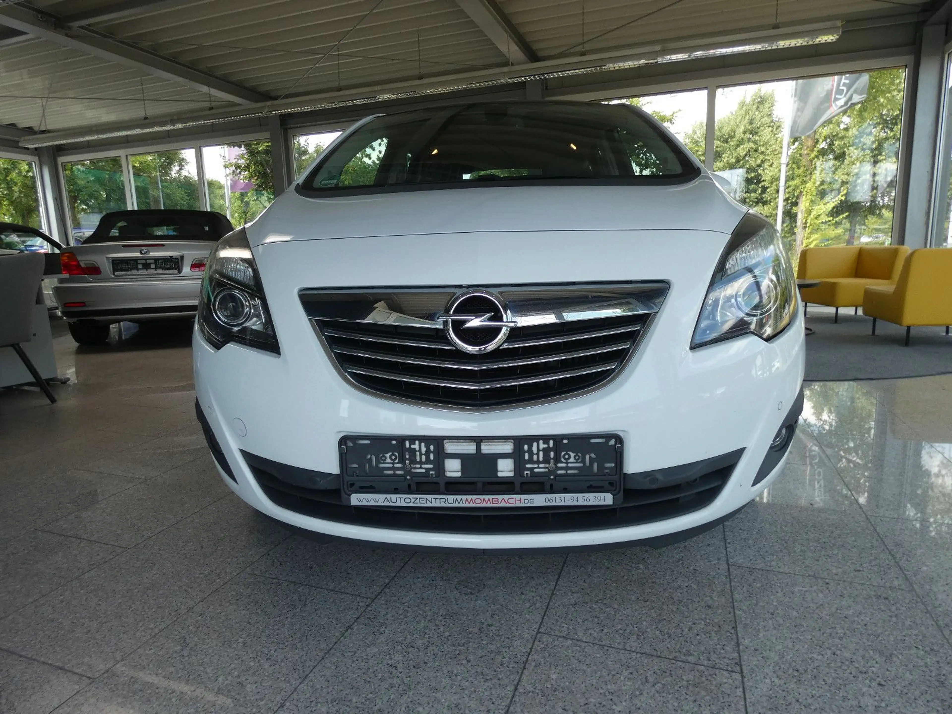 Opel Meriva B Innovation — photo 2