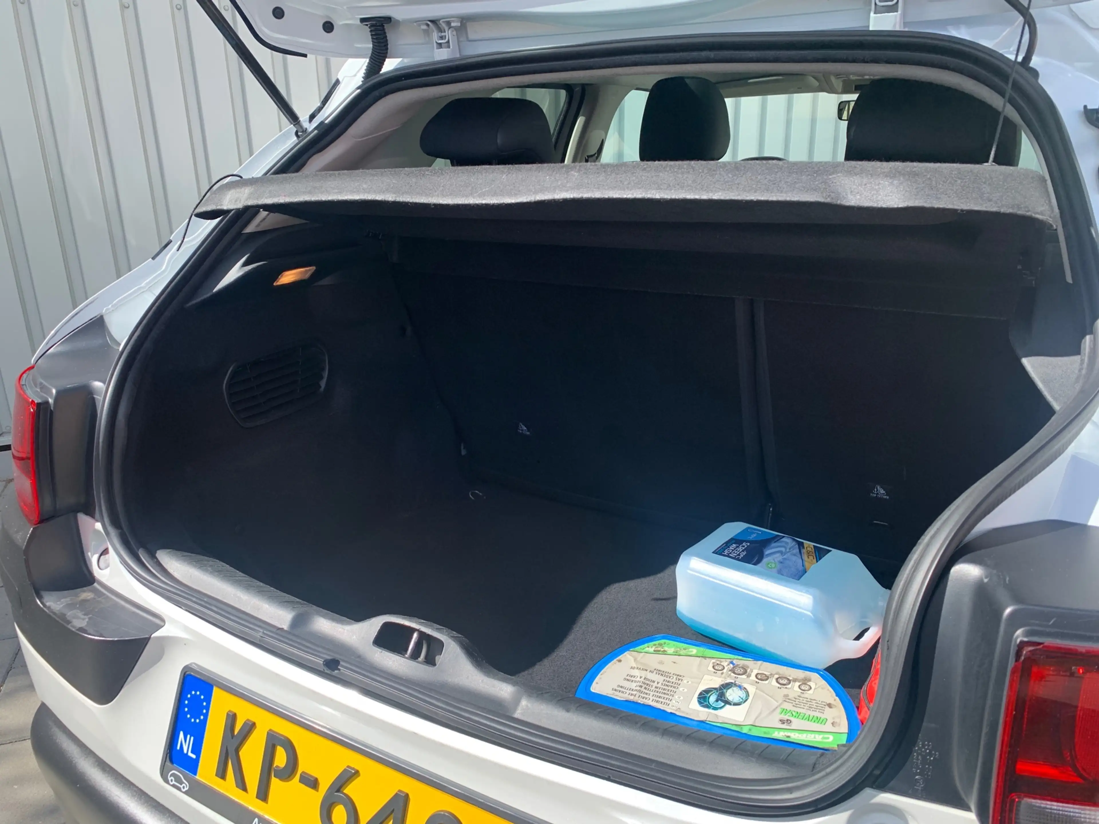 Citroen C4 Cactus 1.2 PureTech Shine|Navigatie|Climate Control| — photo 16