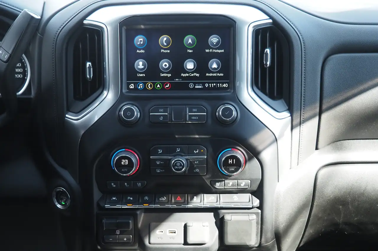 Chevrolet Silverado 1500 снимка Chevrolet Silverado 1500