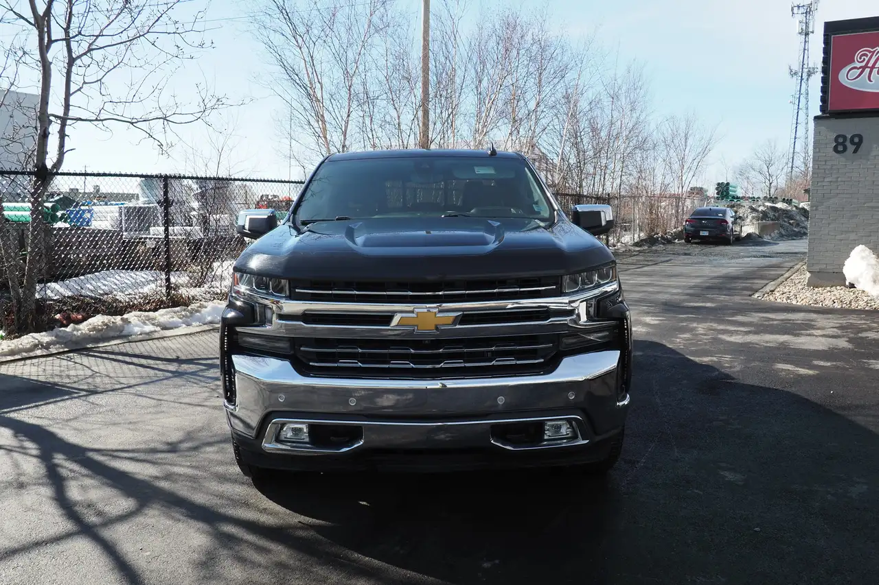 Chevrolet Silverado 1500 снимка Chevrolet Silverado 1500
