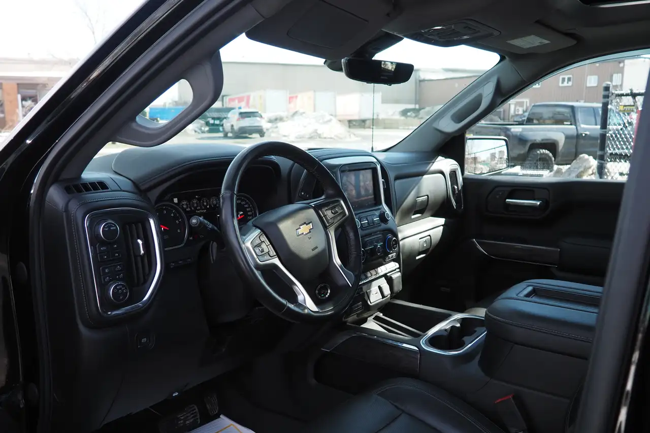 Chevrolet Silverado 1500 снимка Chevrolet Silverado 1500