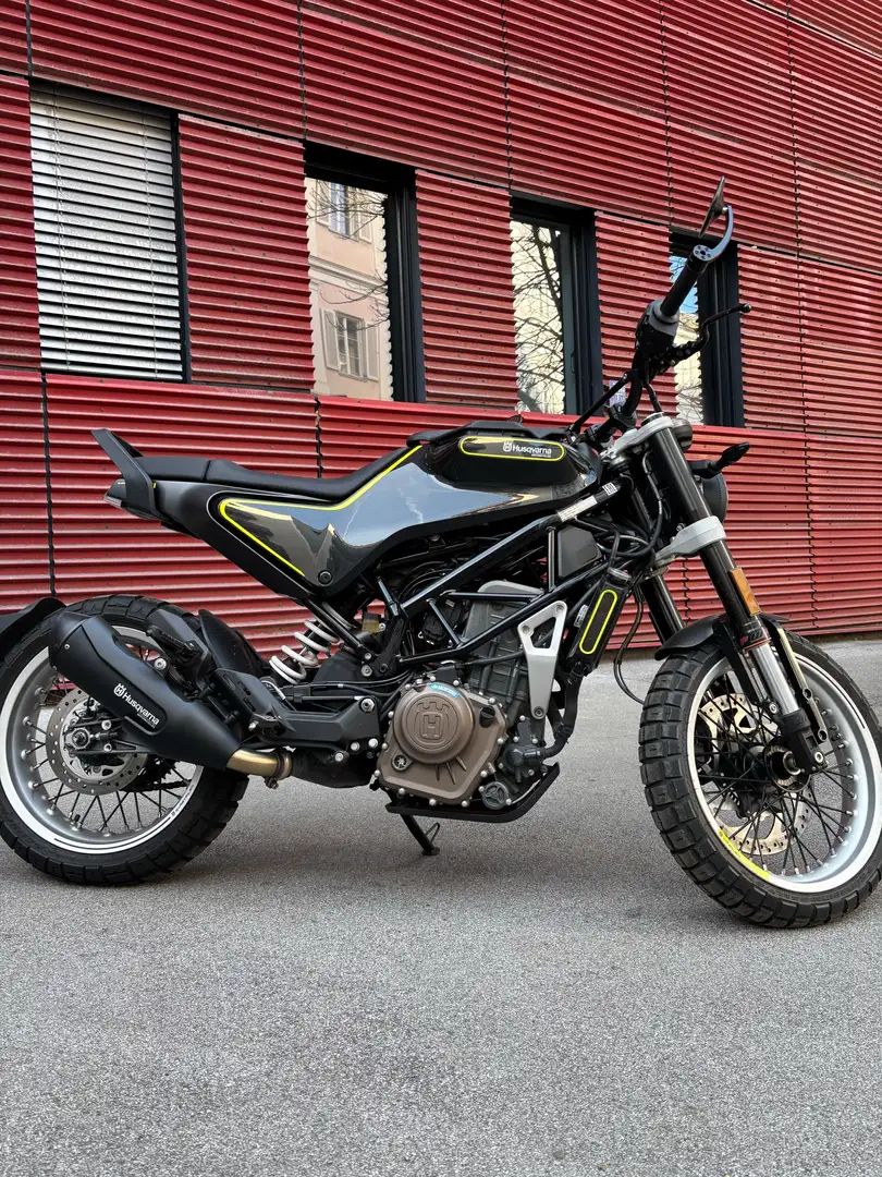 Husqvarna Svartpilen 401 - 1