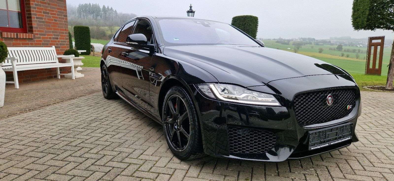 Second hand Jaguar Xf 3.0