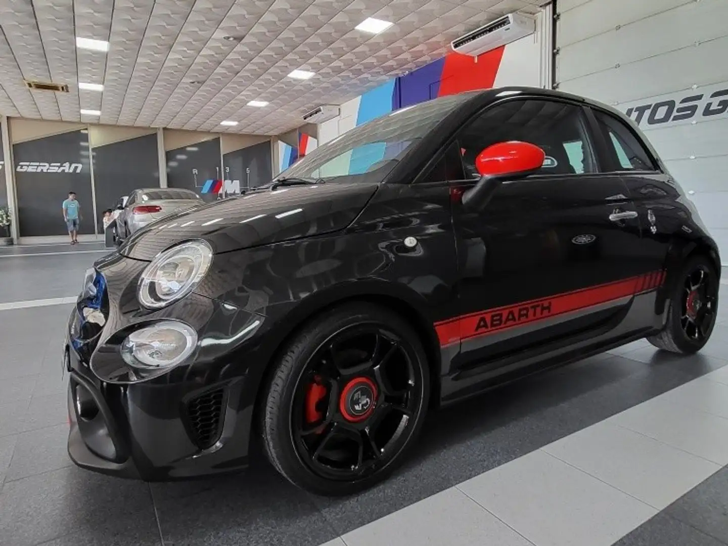 Abarth 595C 1.4T JET PISTA 121KW Negro - 1