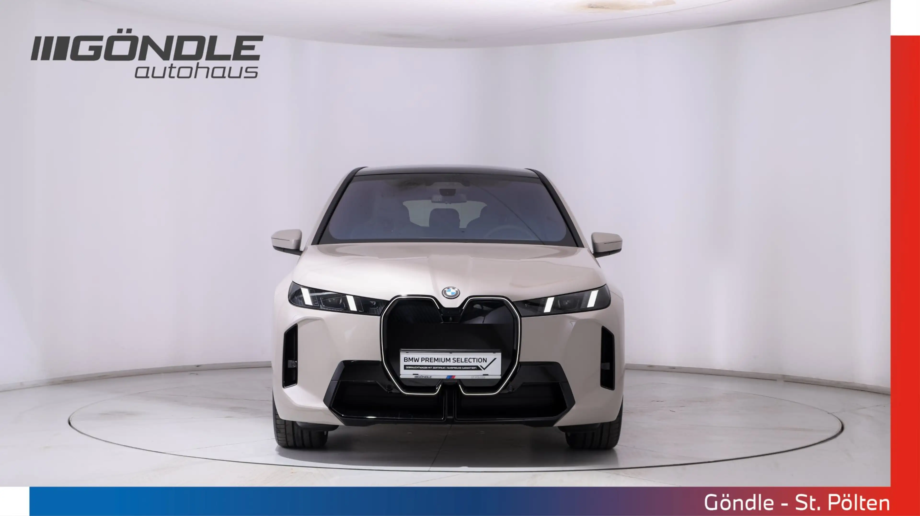 BMW iX xDrive60 — photo 2
