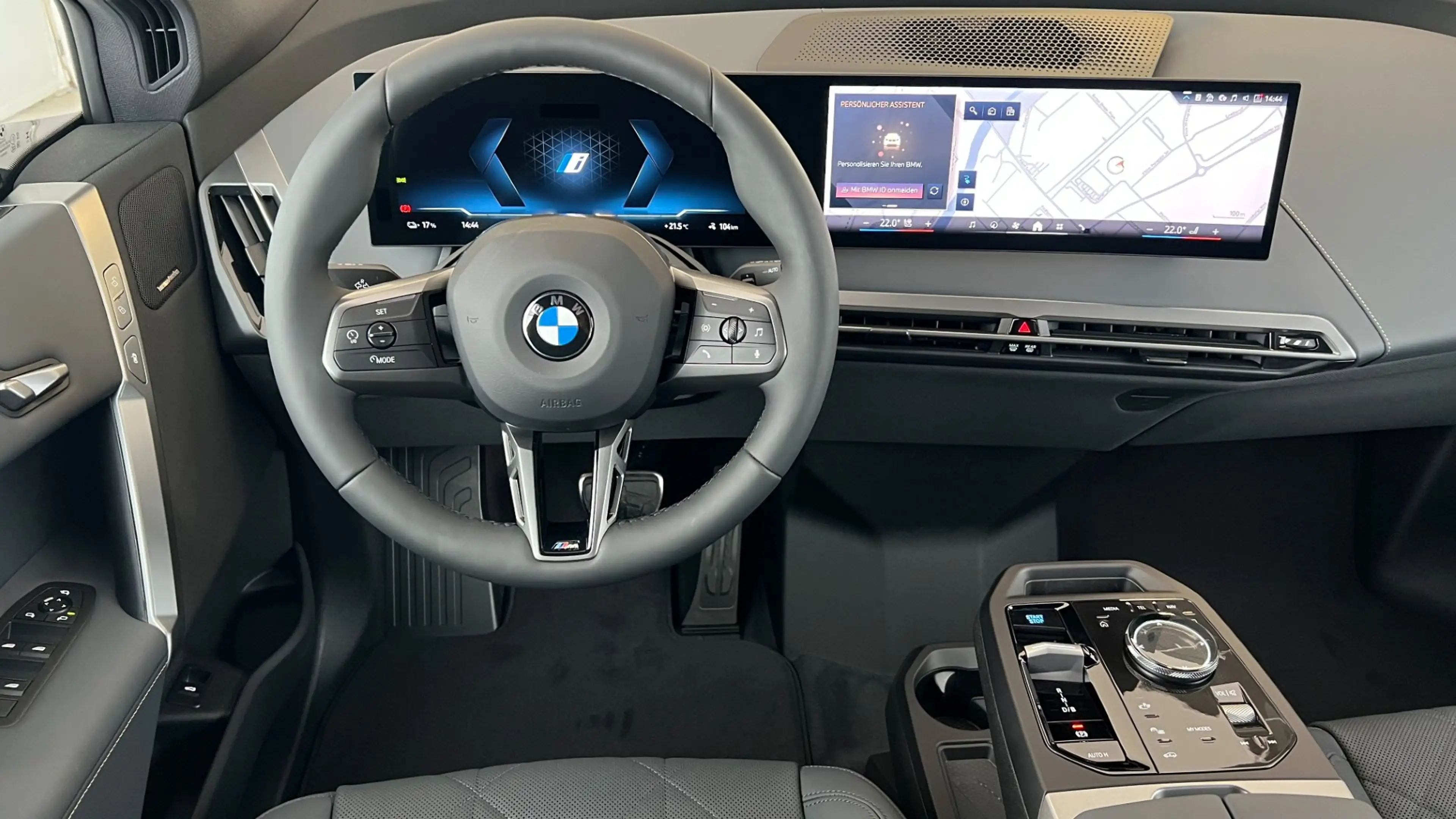 BMW iX xDrive60 — photo 13
