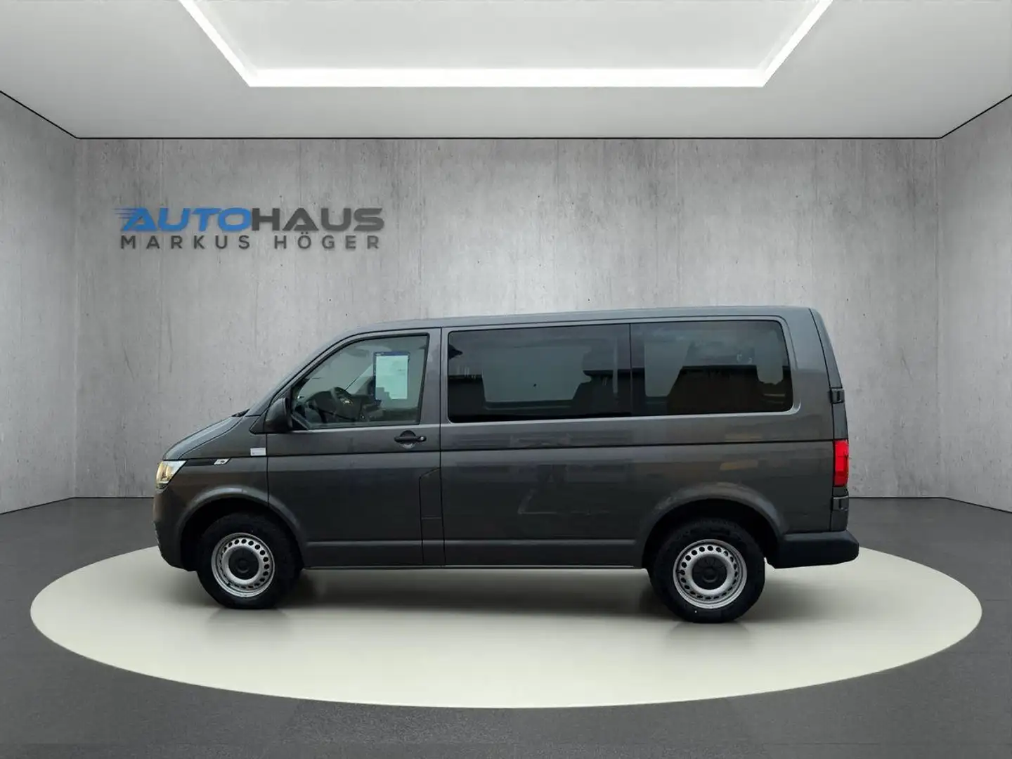 Volkswagen T6.1 Kombi 2.0 TDI+9-SITZER+KAMERA+HECKFLÜGEL+APP+KLIMA Gris - 2