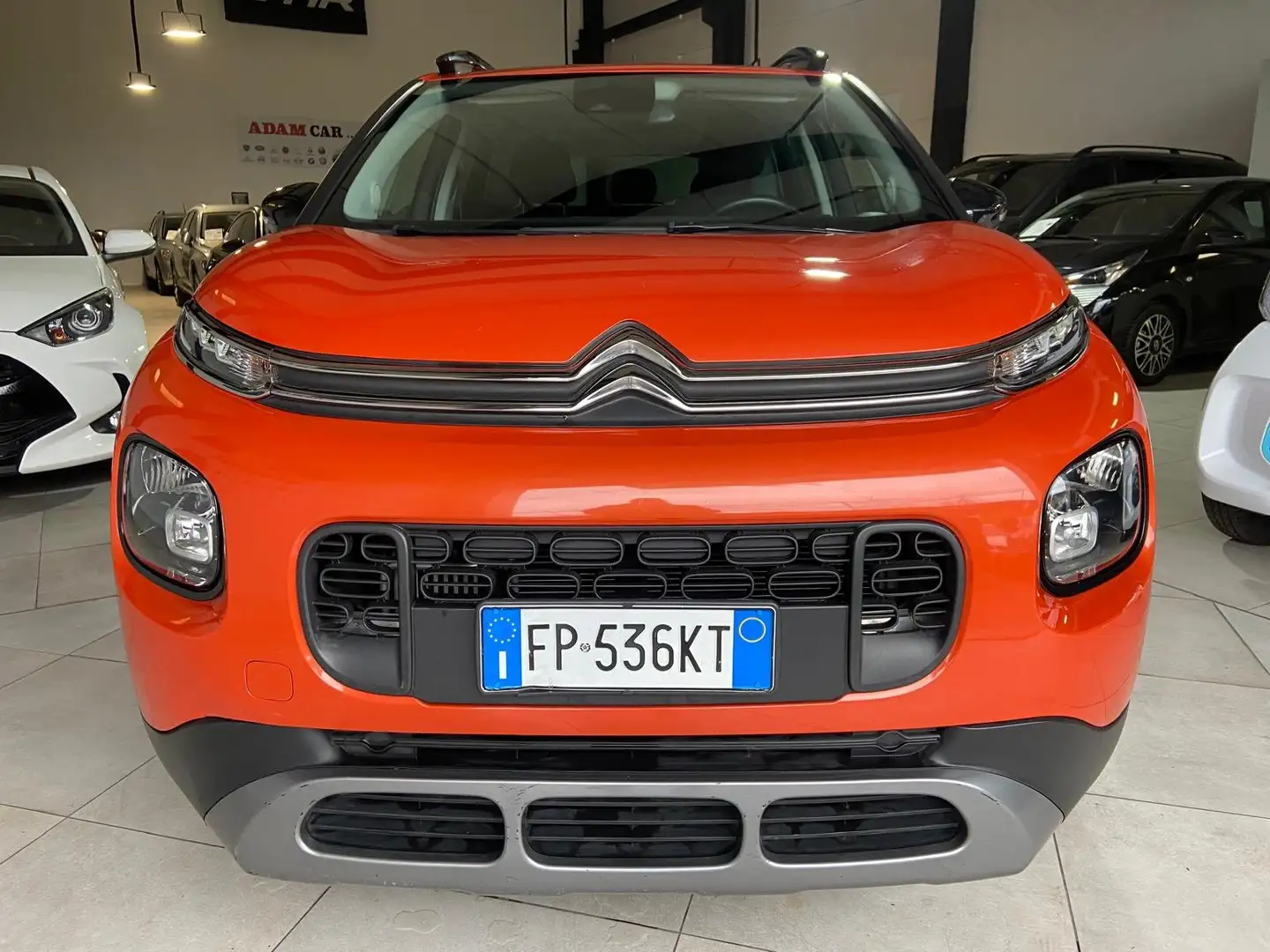Citroen C3 C3 Aircross 1.2 Puretech Shine "S" NEOPATENTATI Oranje - 1