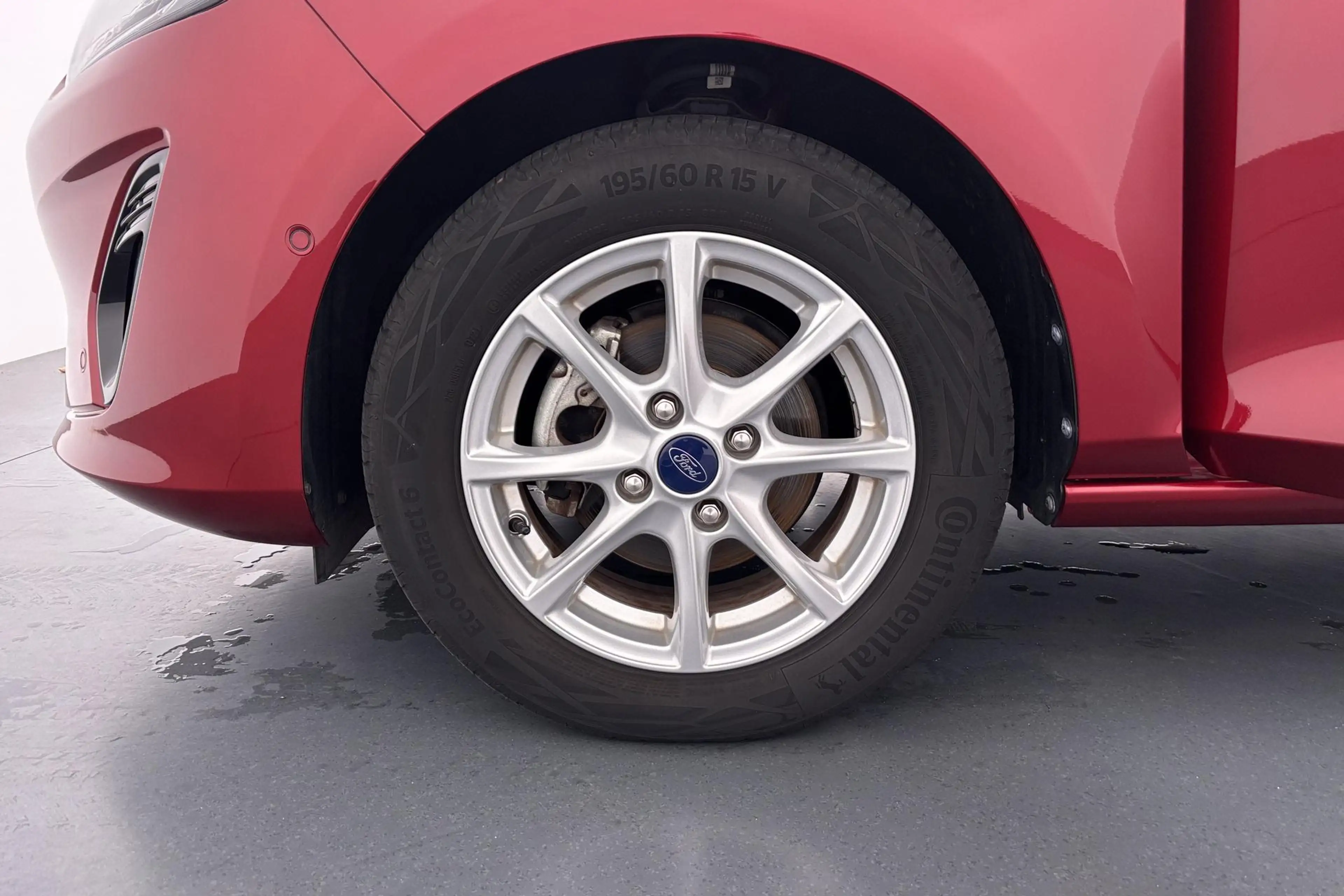Ford Fiesta 1.0 EcoBoost Titanium Nagenoeg nieuw en verrassend — photo 22