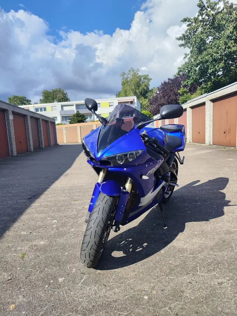 Yamaha YZF-R6 Albastru - 1