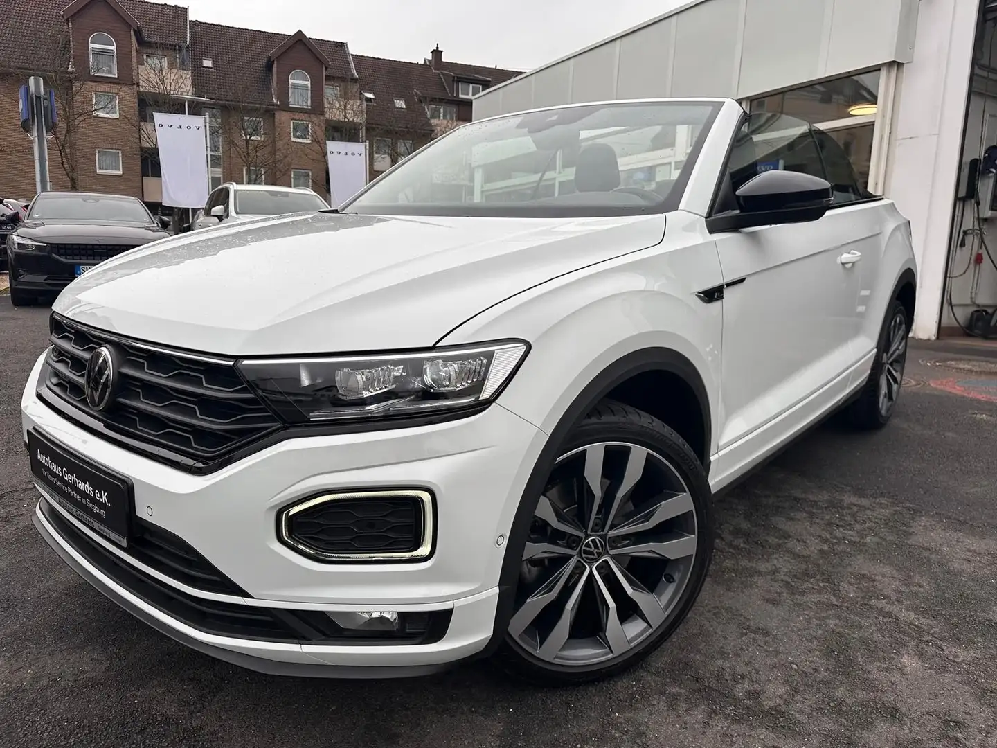 Volkswagen T-Roc Cabriolet R-Line 1,5 TSI DSG,NAVI Weiß - 1