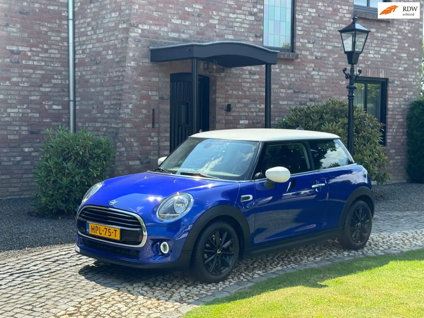 MINI Cooper Mini 1.5 Pepper Navi 24000km! Bleu - 1