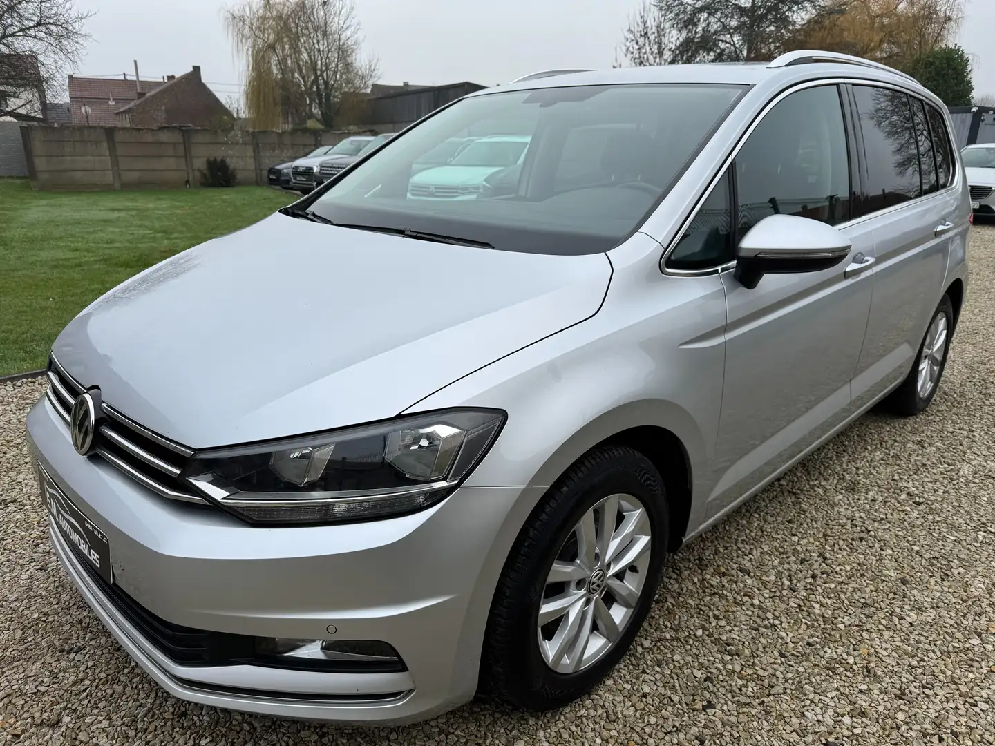 Volkswagen Touran Touran 2.0 TDi SCR Highline*1ER PROP+FULL CARNET* Grau - 1