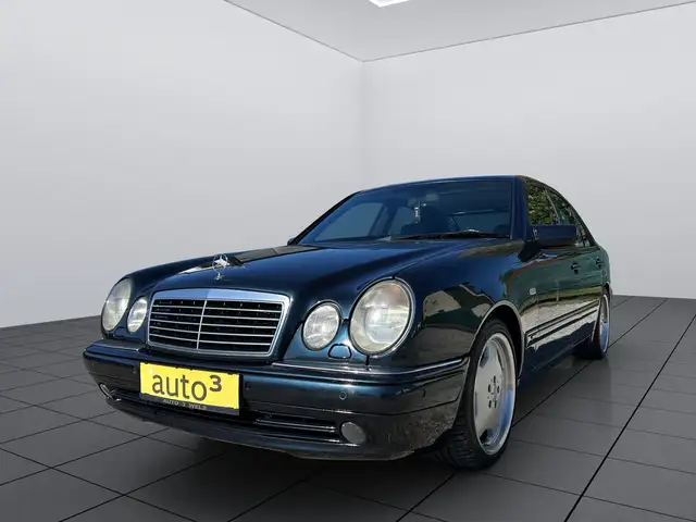 Mercedes-Benz E 50 AMG