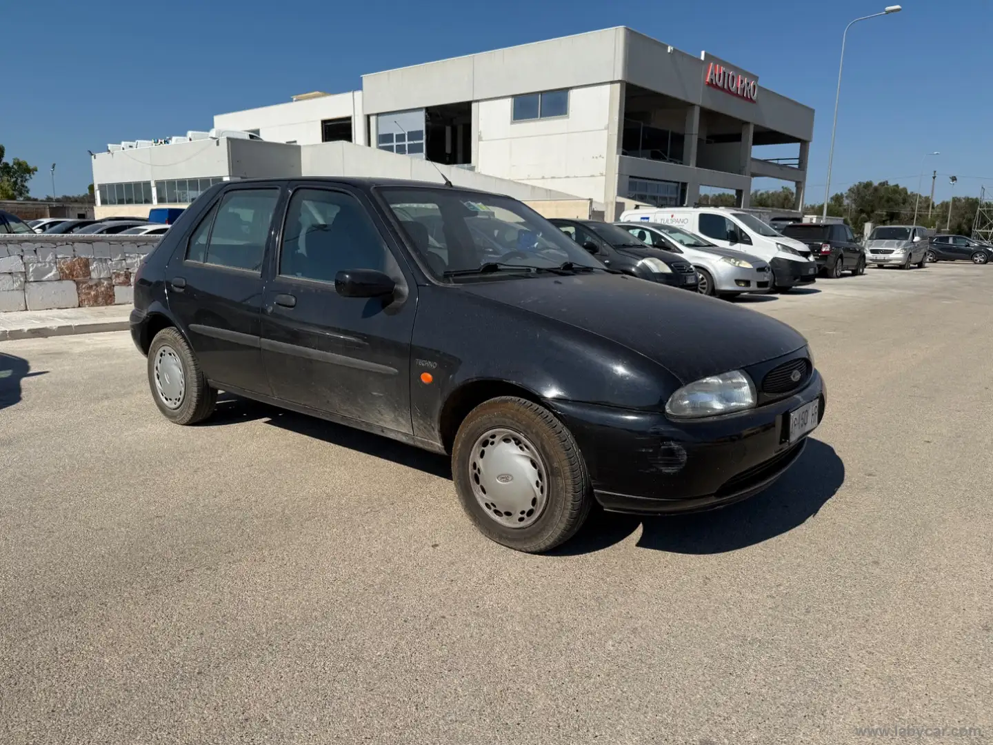 Ford Fiesta 1.2i 16V 5p. Ghia Nero - 1