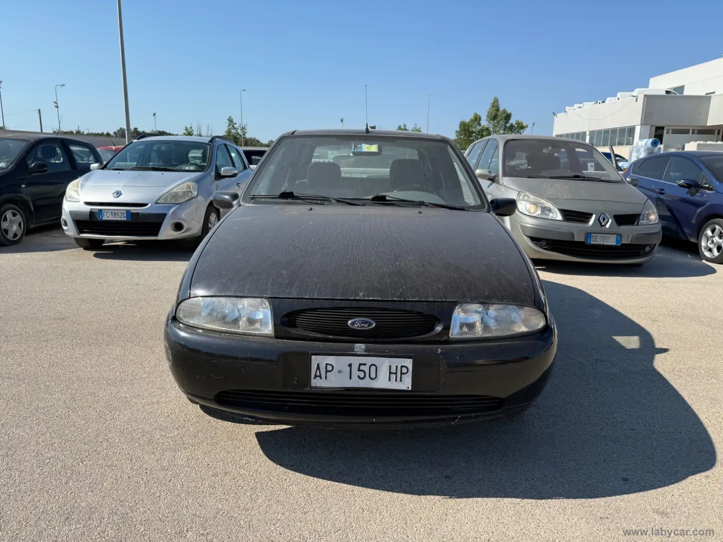 Ford Fiesta 1.2i 16V 5p. Ghia Nero - 2
