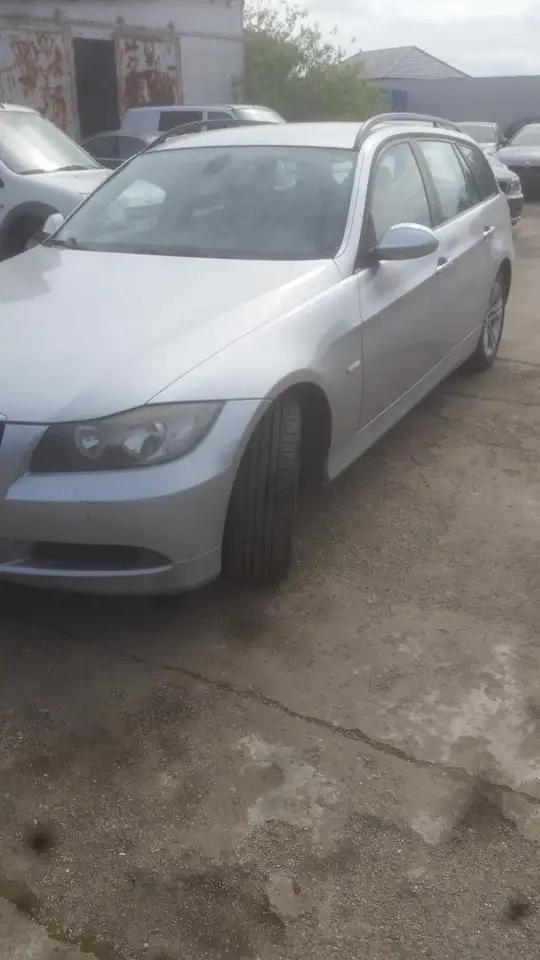 BMW 318