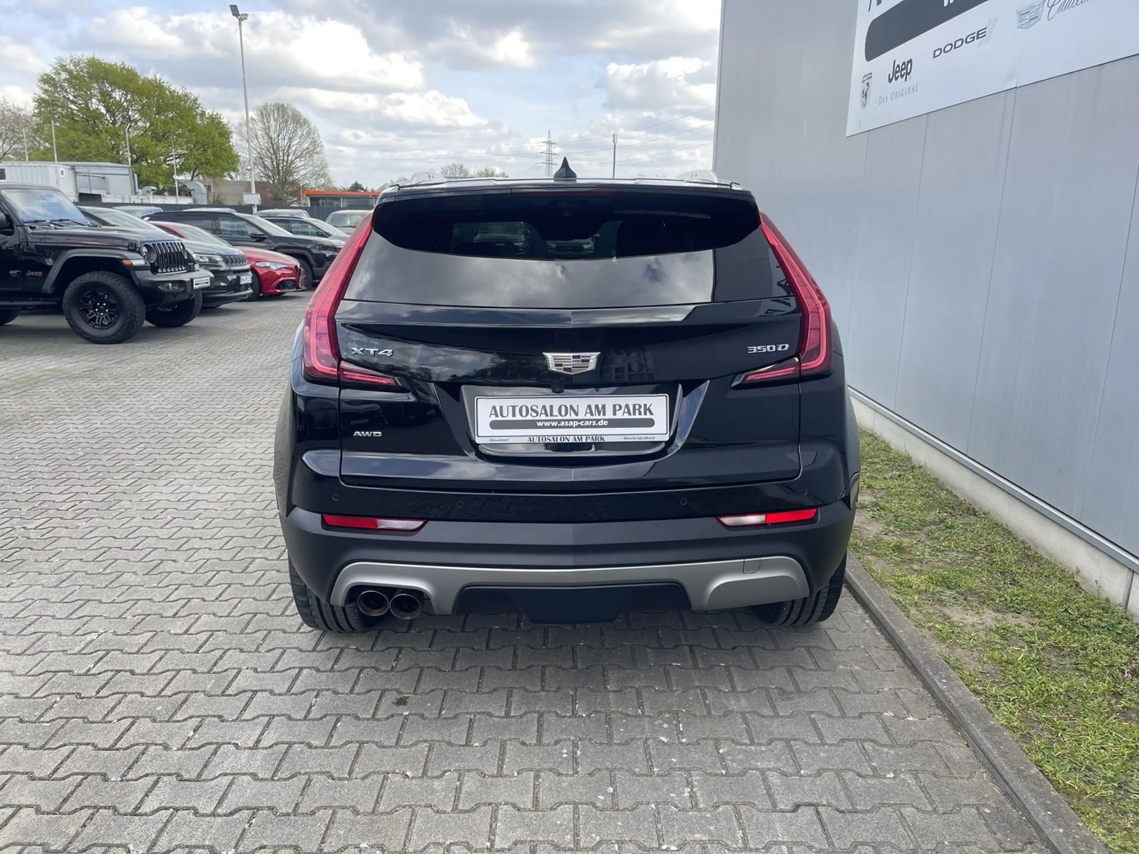 Cadillac XT4 Premium Luxury 350D — photo 4