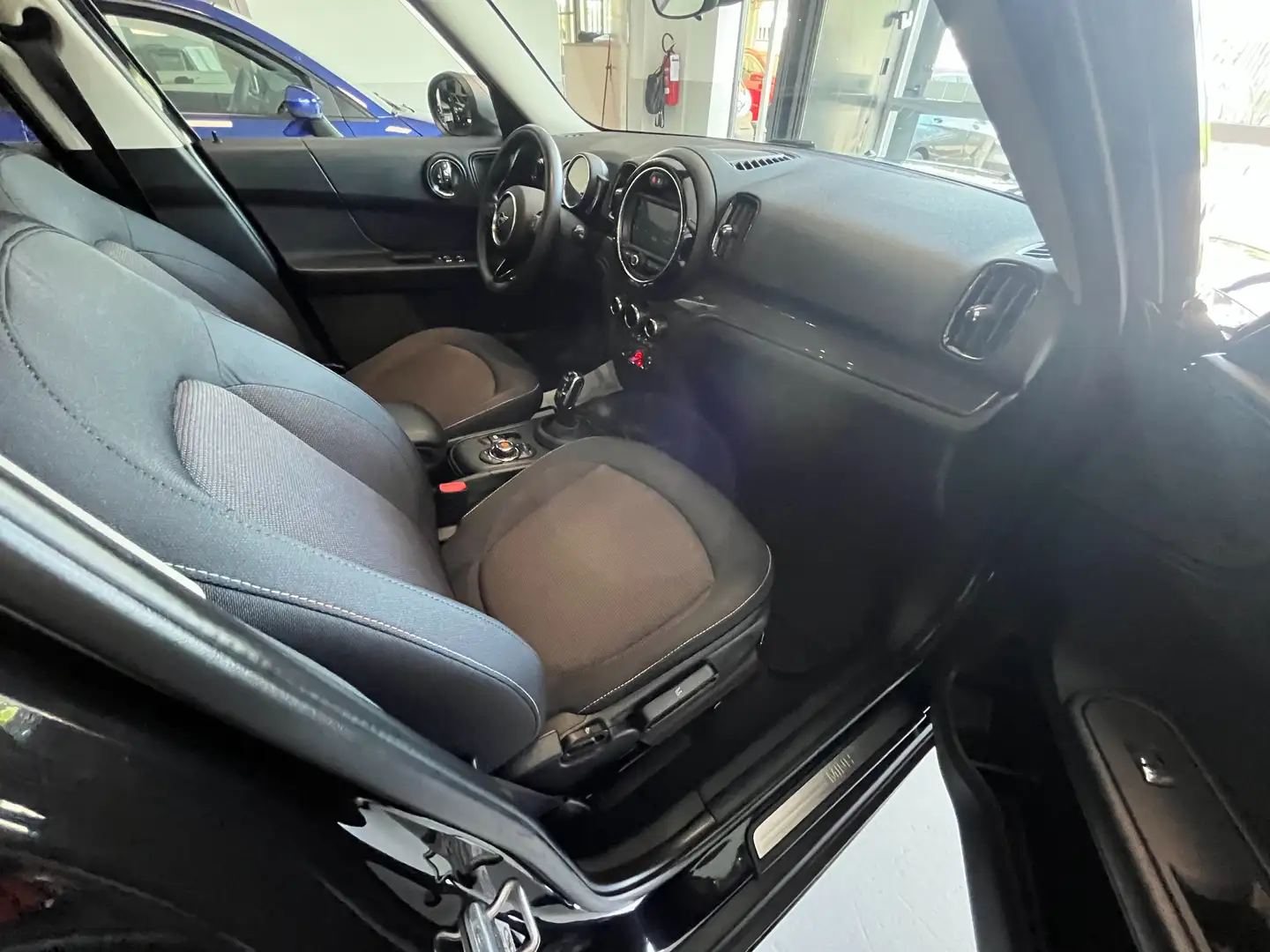 MINI Cooper D Countryman Mini Countryman 2.0 Cooper D all4 auto my18 Fekete - 2