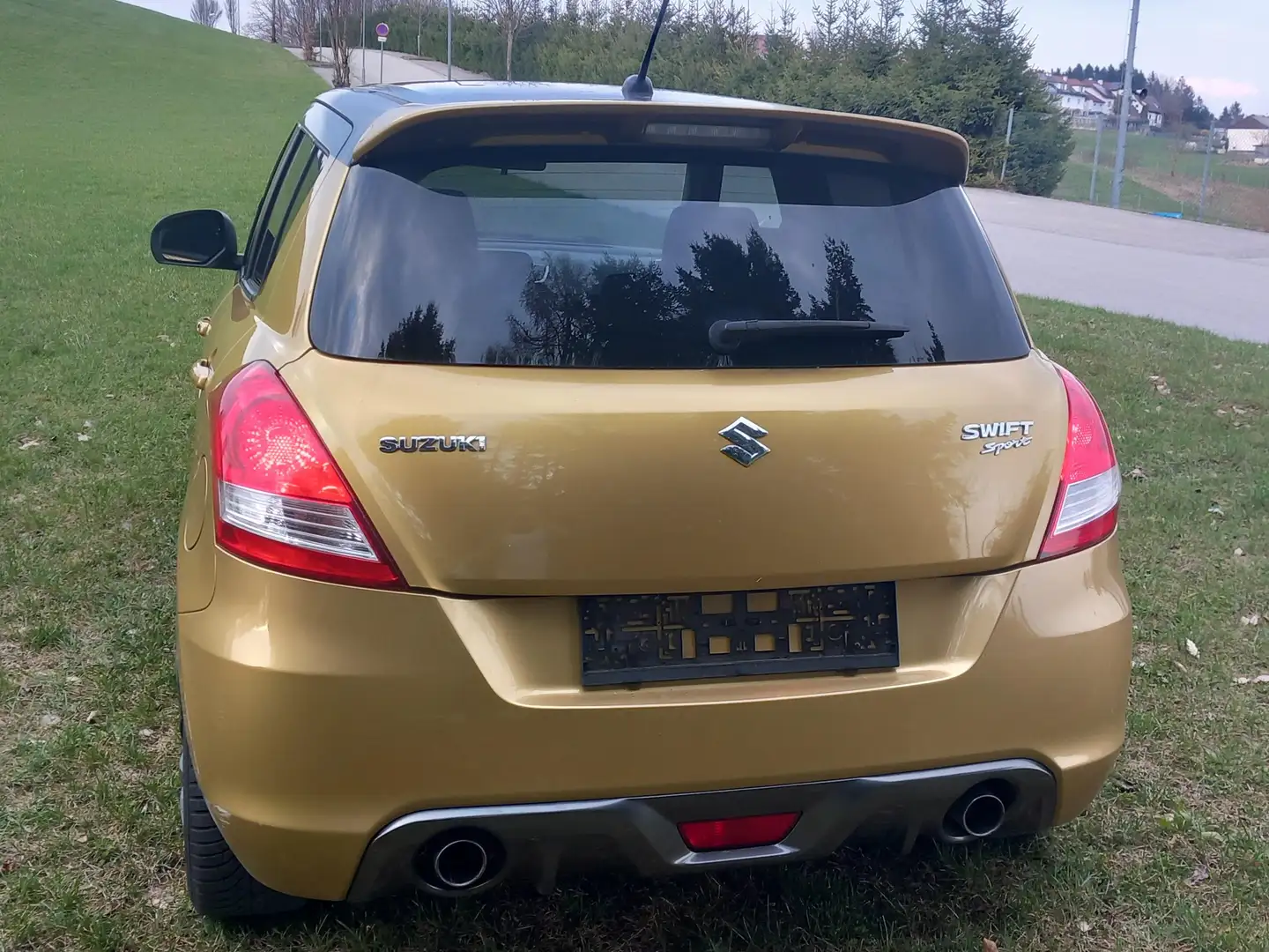 Suzuki Swift Swift 1,6 SportSport Gold - 2