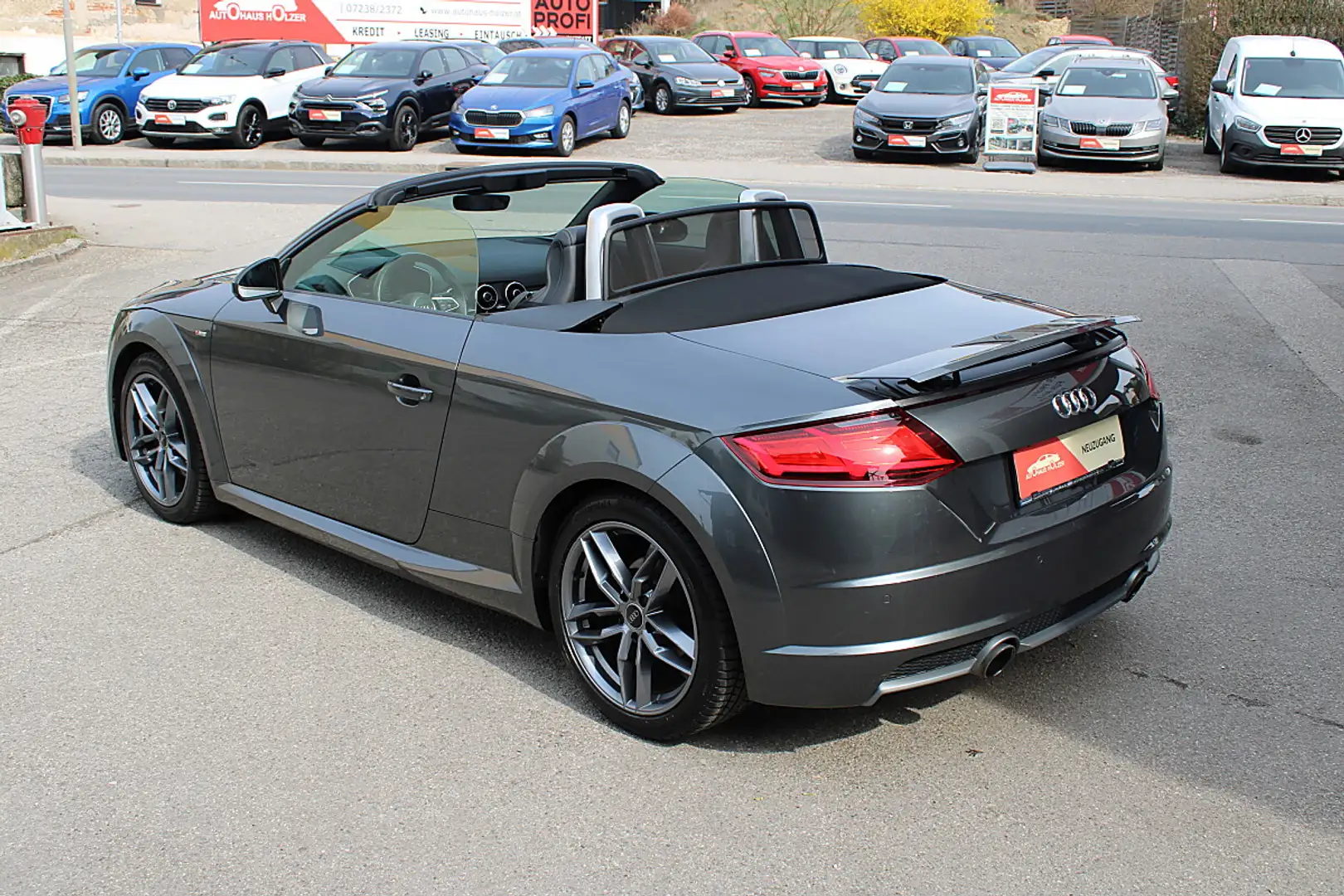Audi TT Roadster 1,8 TFSI S-tronic *S-LINE, KESSY, NAVI* Grau - 2