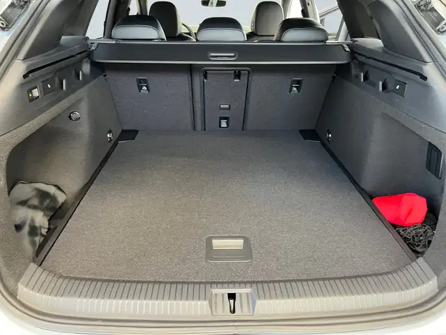 Volkswagen Id.7 view 14