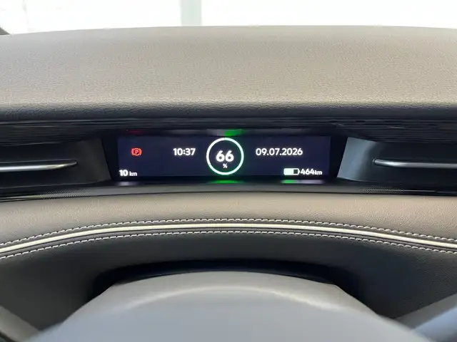 Volkswagen Id.7 view 12