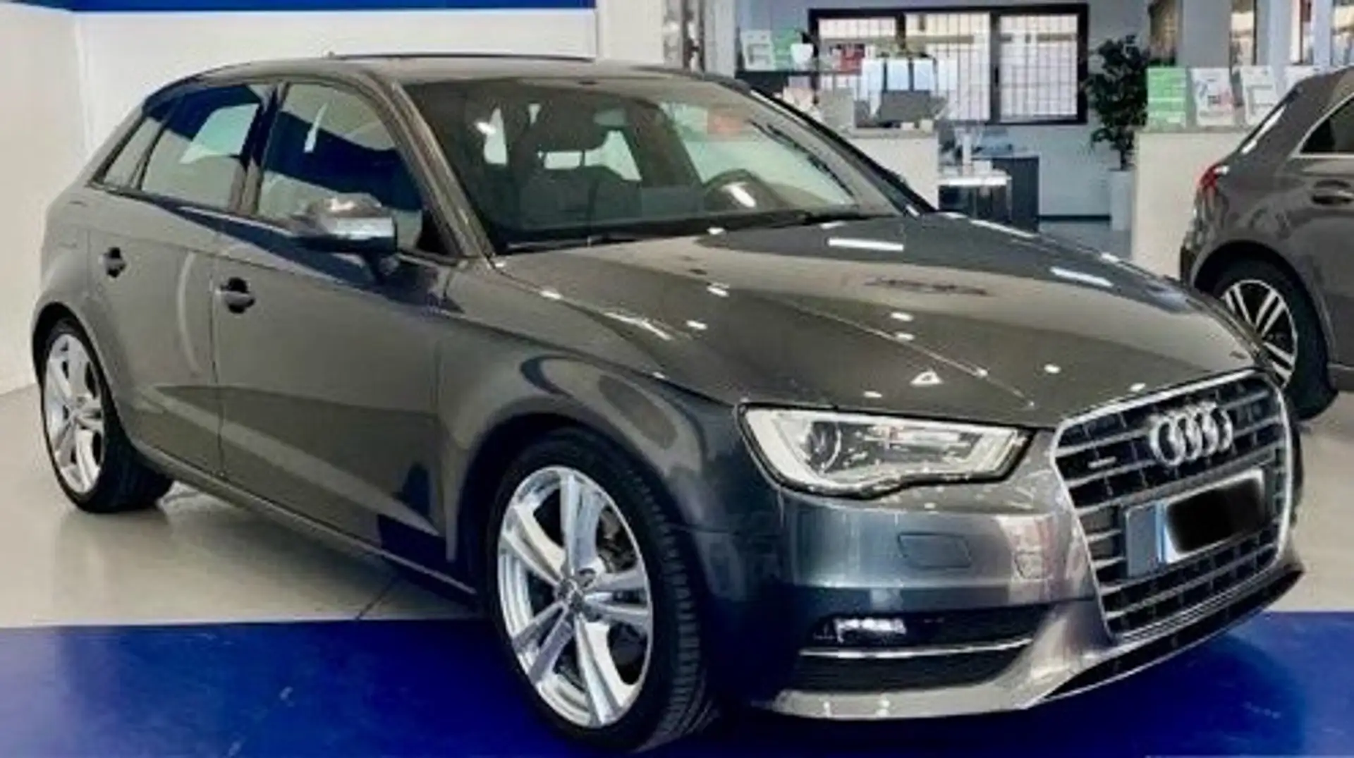 Audi A3 A3 2013 Sportback 2.0tdi Amb quattro184cv s-tronic Grigio - 1