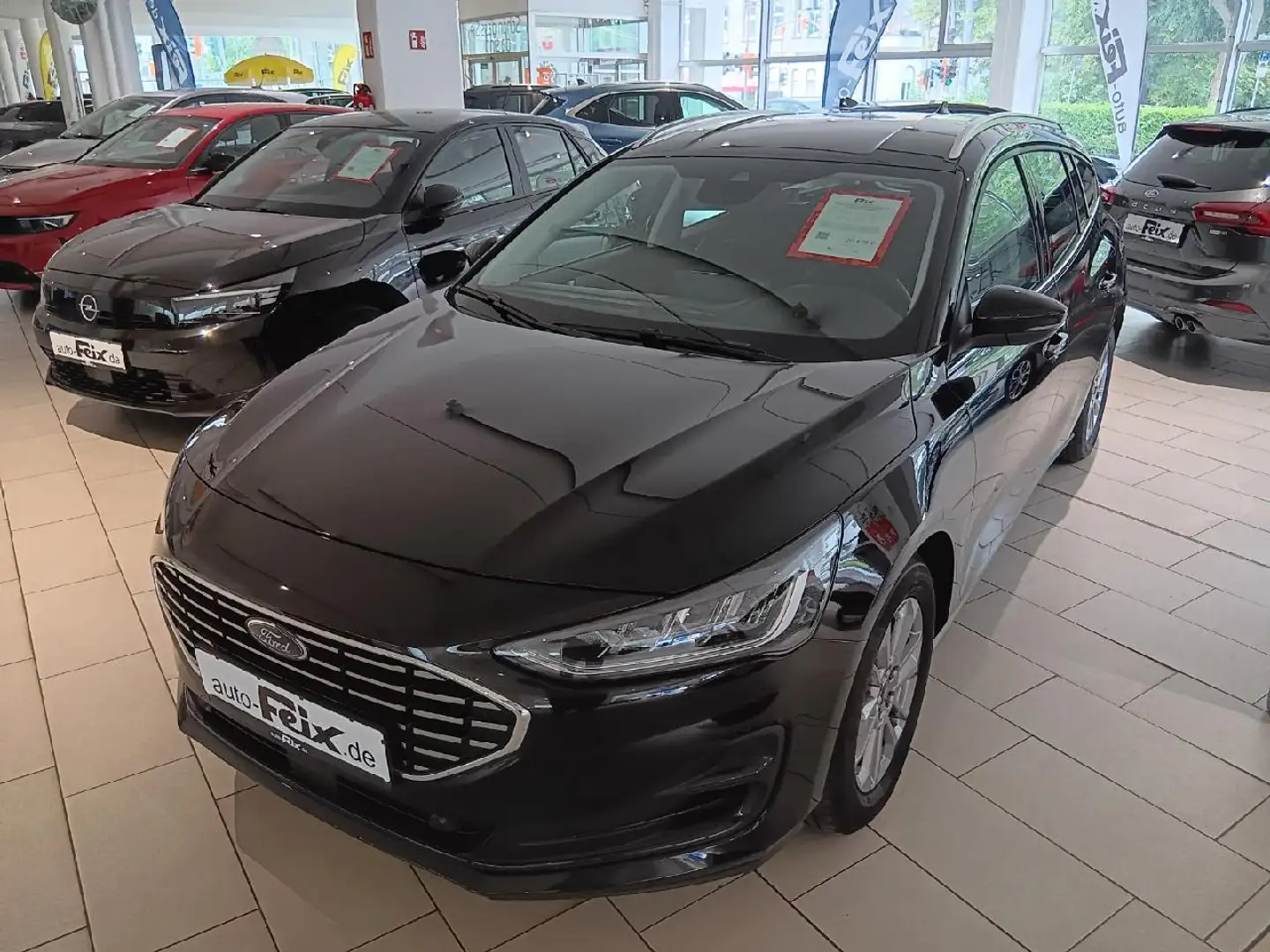 Ford Focus Focus Turnier Titanium Schwarz - 1