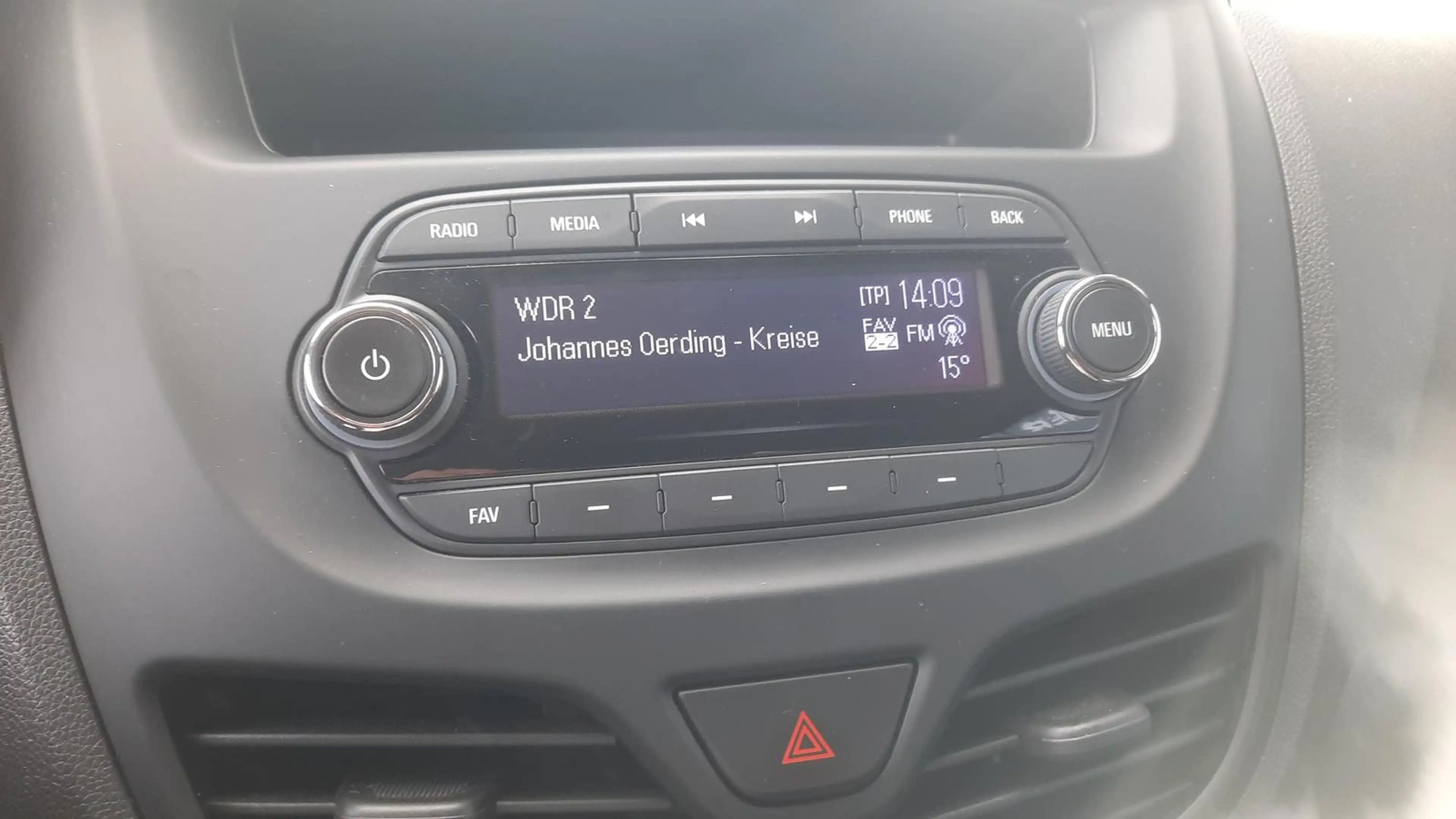 Opel Karl Excite Klima SHZ Lenkradheizung Automatik — photo 13