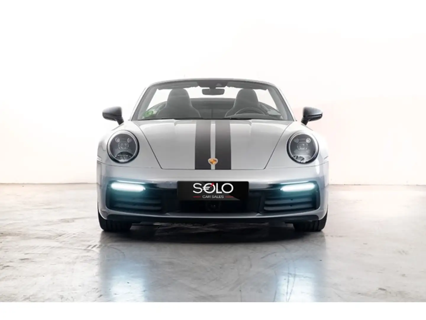 Porsche 992 Carrera Cabriolet PDK Gris - 2