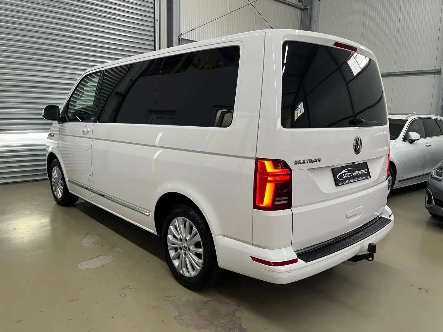 Volkswagen T6 Multivan Six7.Sitzer AHK ACC Navi Kamera LED Weiß - 2
