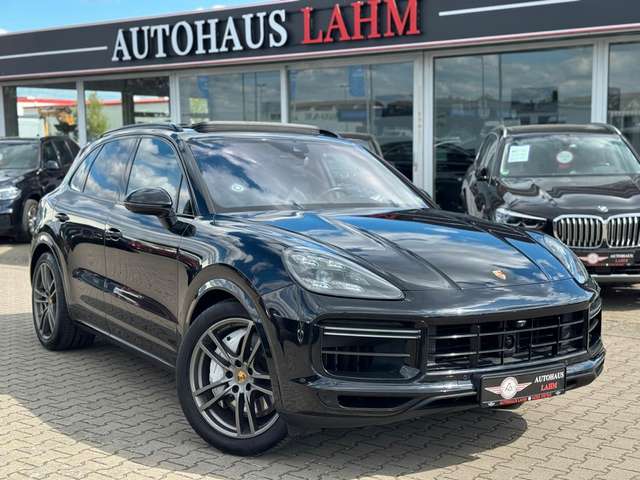 Imagine Porsche Cayenne Turbo 4.0 TIPTRONIC*AHK*360°*PANO*KEYLES