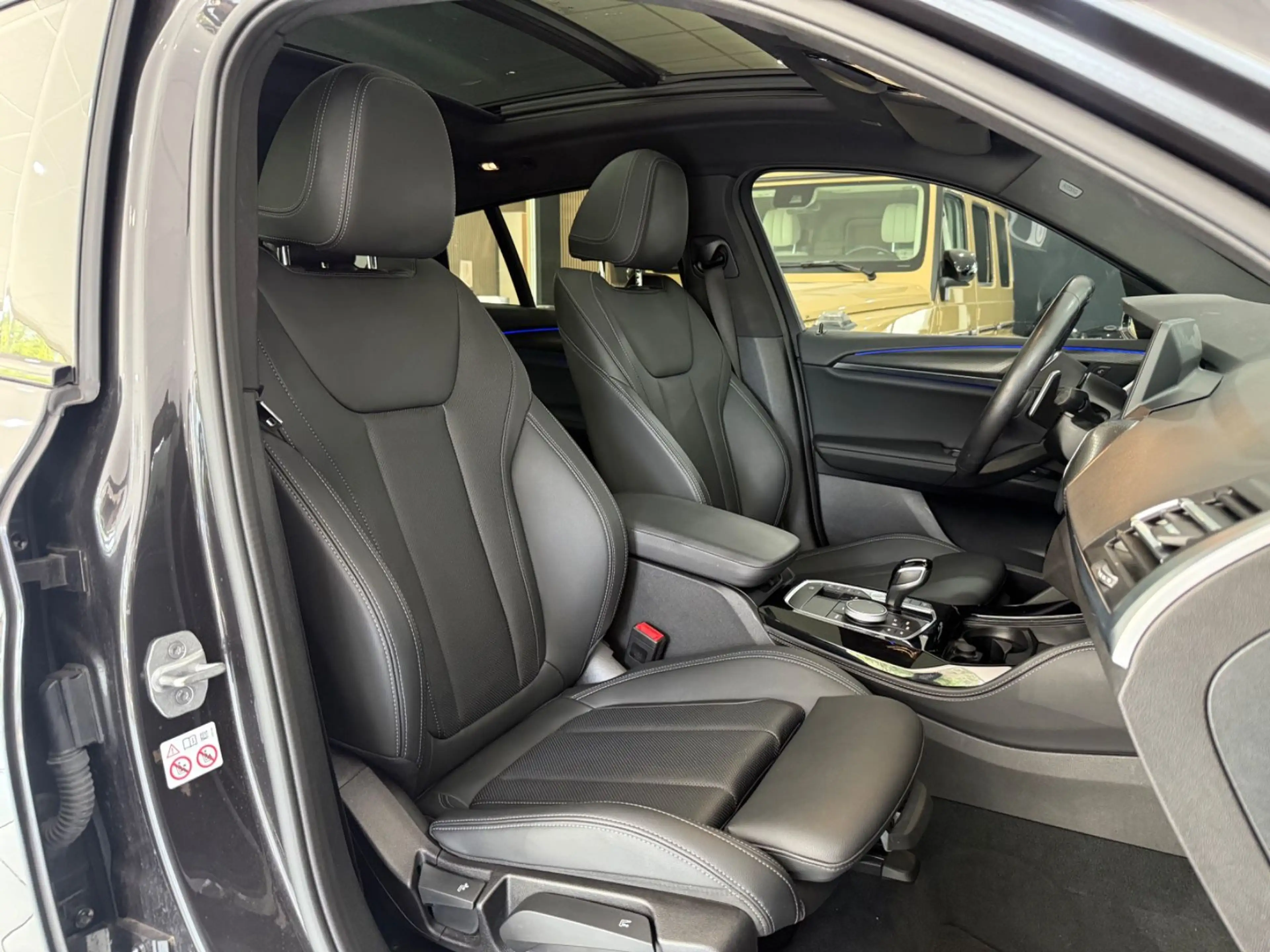 BMW X4 xDrive 20d*M-PAKET*PANO*ACC*KAMERA*AHK*HIFI* — photo 11