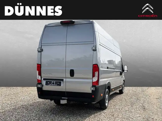 Citroen Jumper view 2