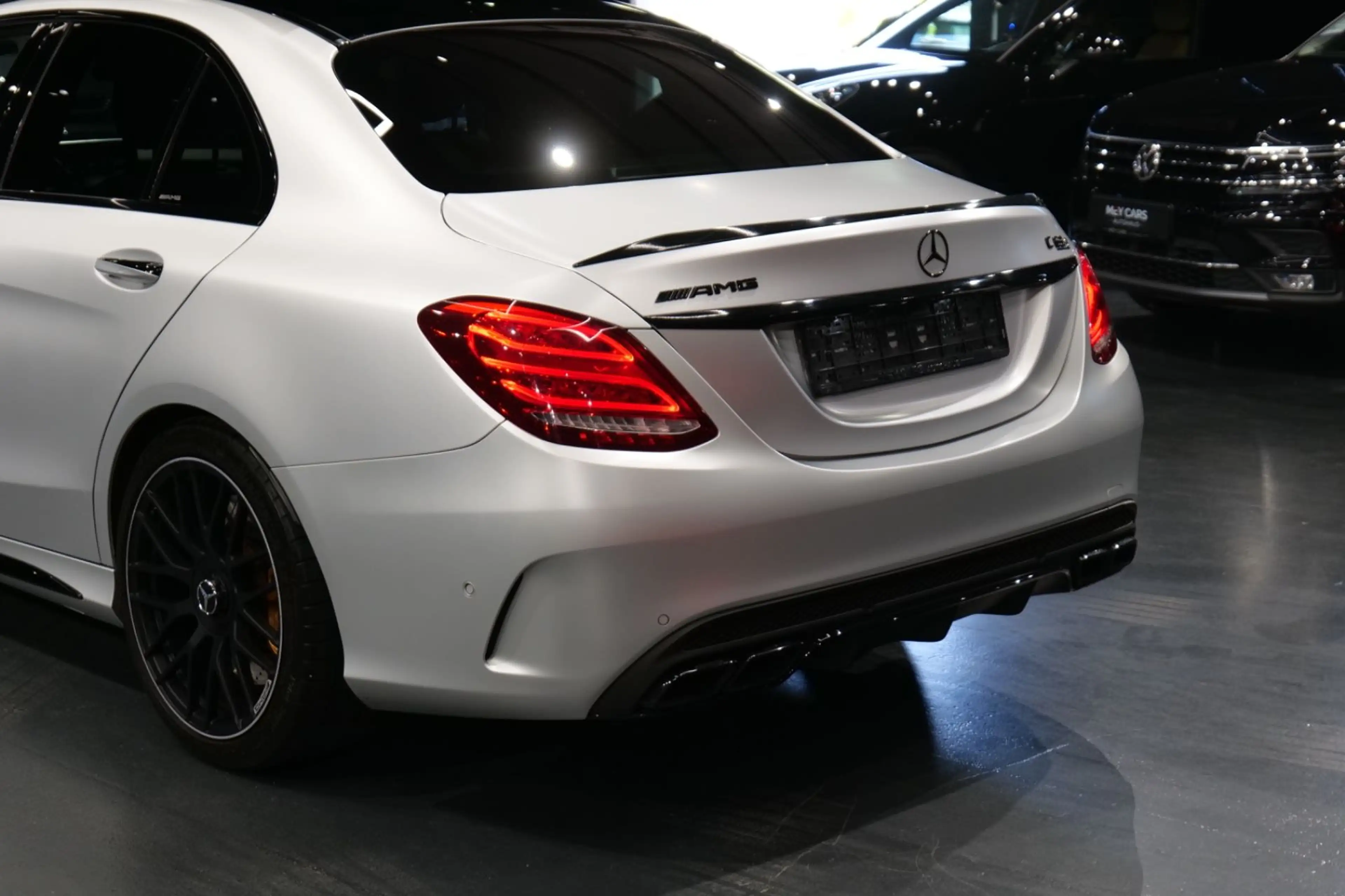 Mercedes-Benz C 63 AMG S*Keramik*Designo*Pano*Memory*HUD*360* — photo 11
