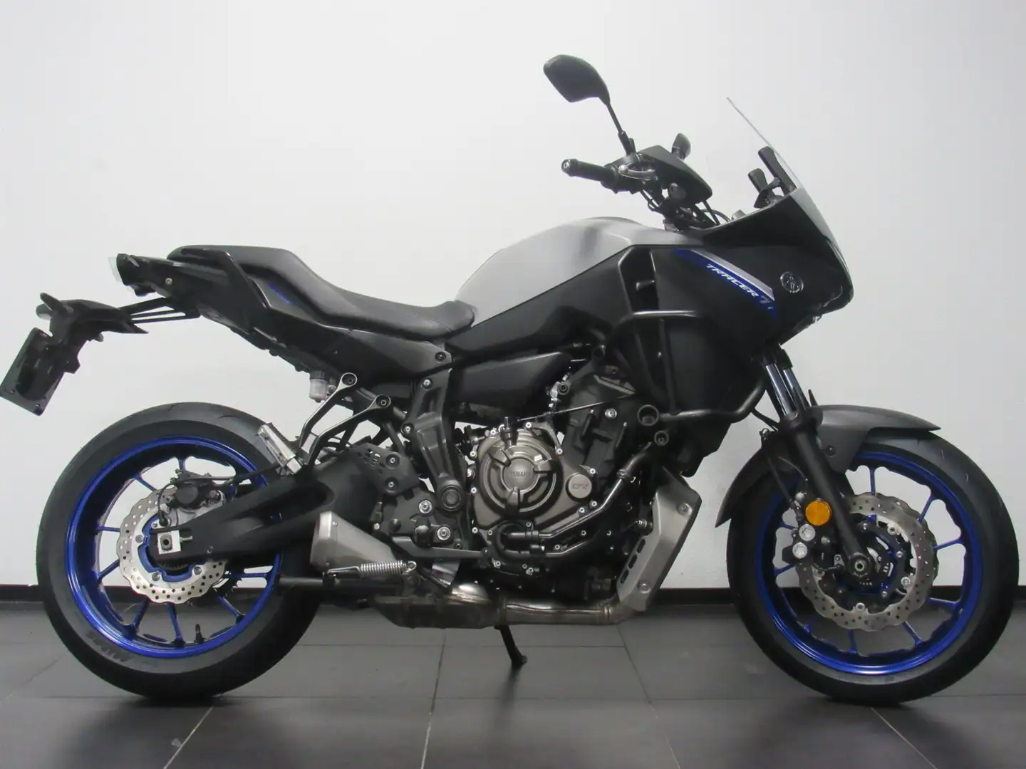 Yamaha Tracer 700 ABS Šedá - 1