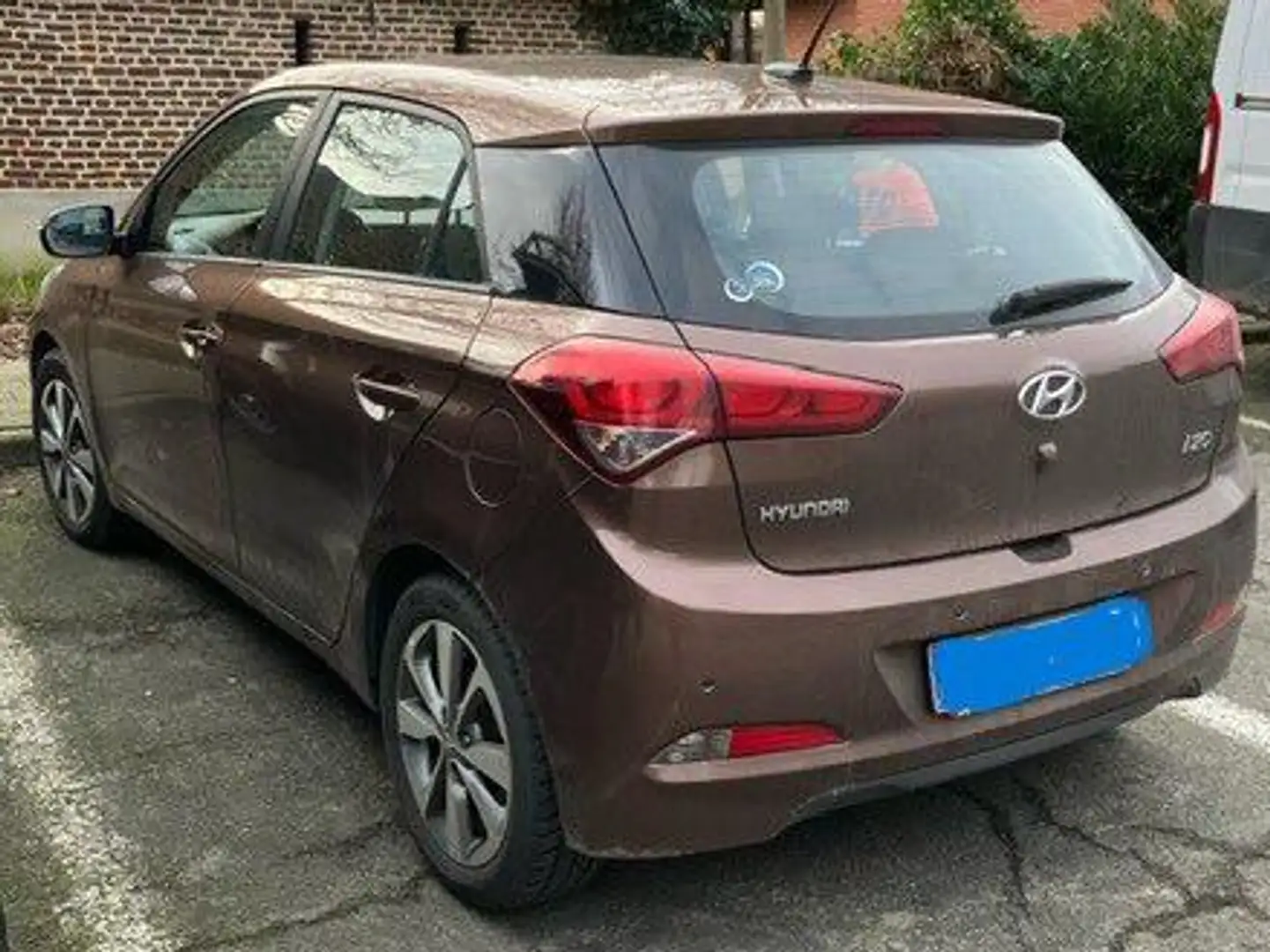 Hyundai i20 Bronze - 2