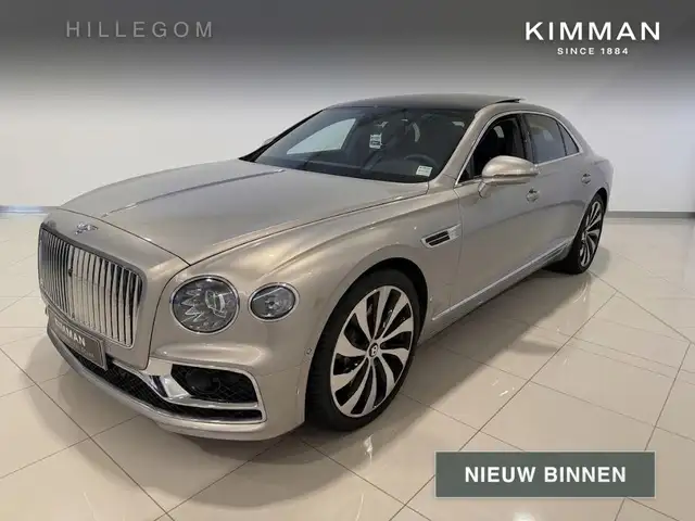 Bentley Flying Spur 4.0 V8 | First Edition | Dealer Onderhouden | Rota
