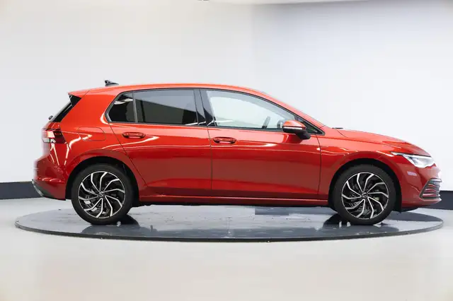 Volkswagen Golf view 26