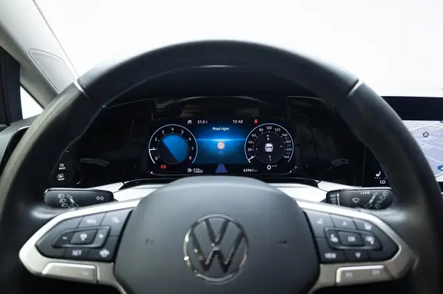 Volkswagen Golf view 16