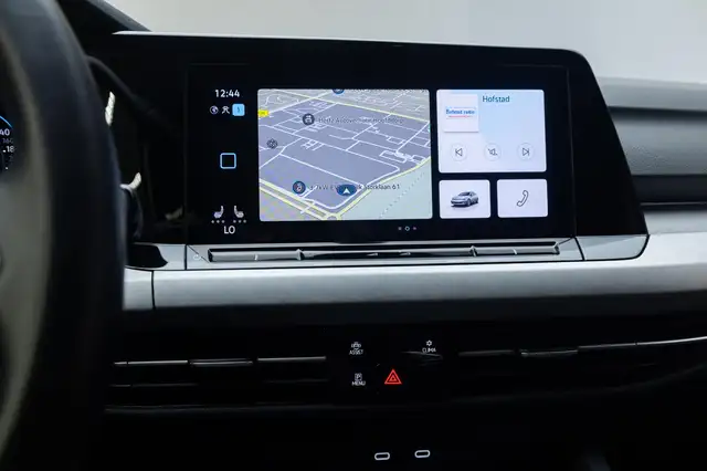 Volkswagen Golf view 11
