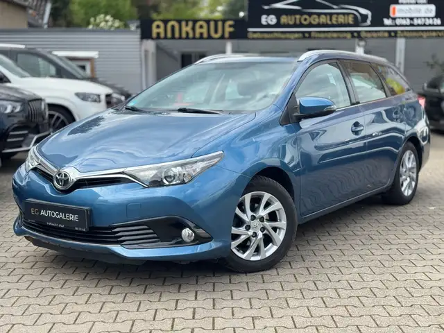 Toyota Auris Touring Sports Executive*Kamera*Navi*AHK