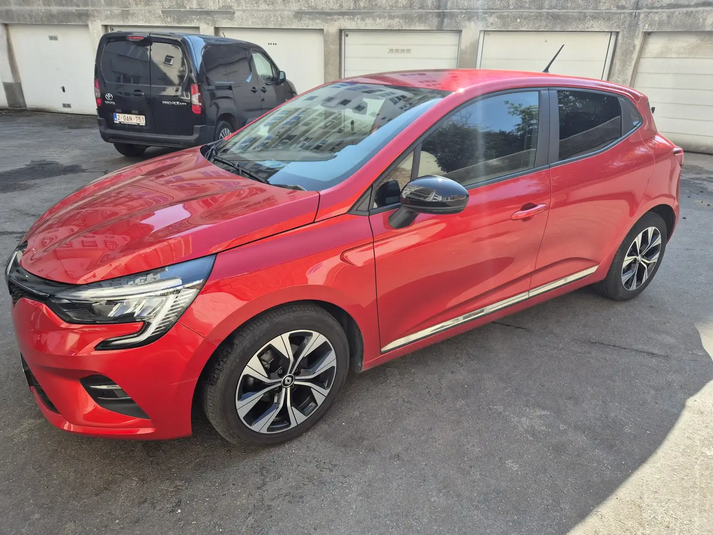 Renault Clio 0.9 TCe Cool & Sound #2 (EU6c) - 1