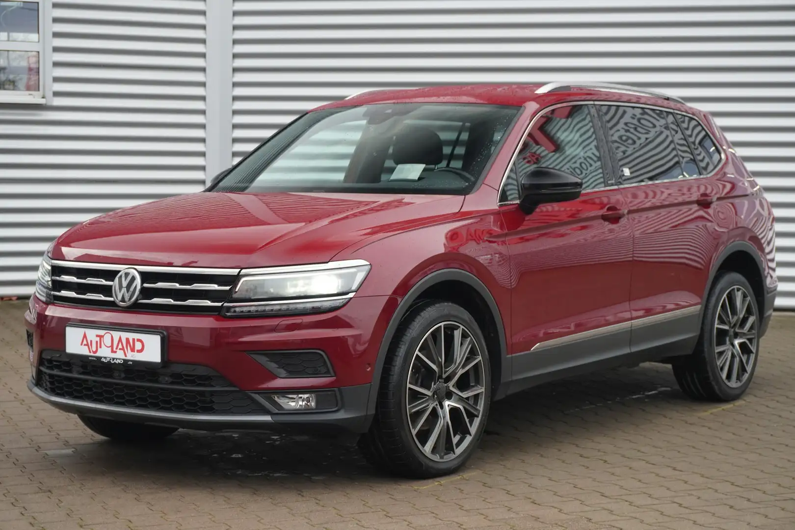 Volkswagen Tiguan Allspace 2.0 TDI United Standheizung AHK Rot - 2